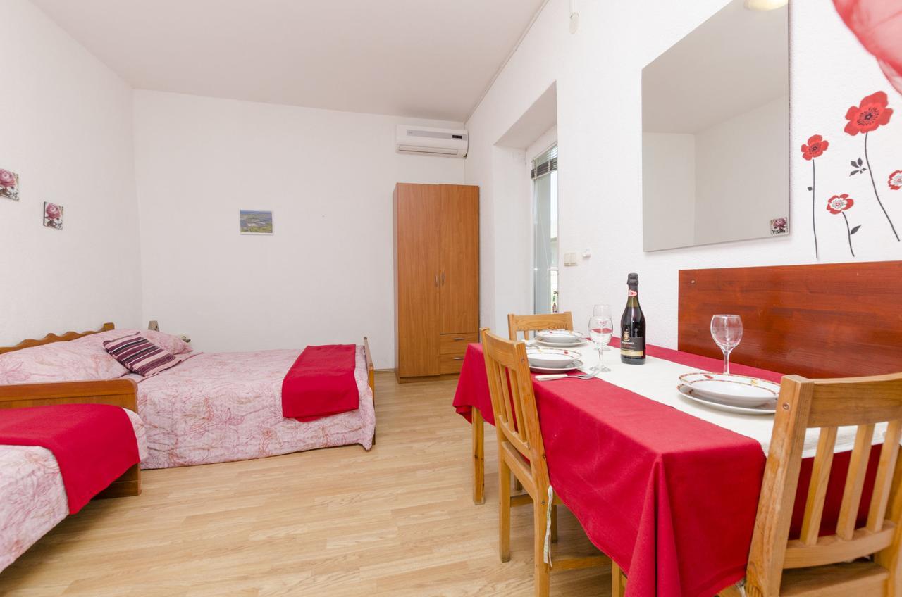 Apartments Ivana Nin Zewnętrze zdjęcie
