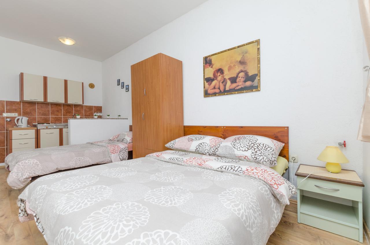 Apartments Ivana Nin Zewnętrze zdjęcie