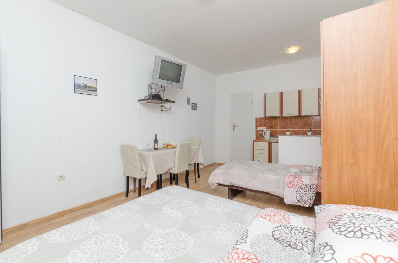Apartments Ivana Nin Zewnętrze zdjęcie